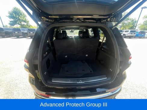 Certified 2024 Jeep Grand Cherokee L Overland w/ Advanced Protech Group III AWD/4WD image 15