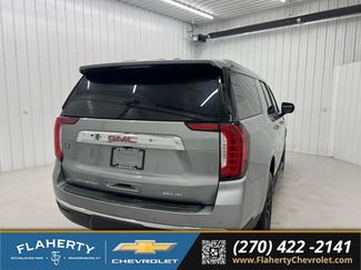 Used 2023 GMC Yukon XL SLT AWD/4WD video 3