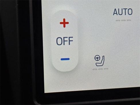 Certified 2024 Ford Edge Titanium w/ Equipment Group 301A image 5