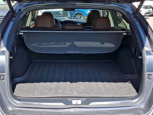 Used 2020 Subaru Outback Touring XT AWD/4WD image 29