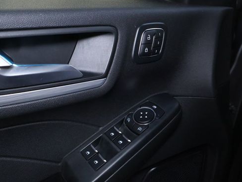 Used 2024 Ford Escape Platinum image 13