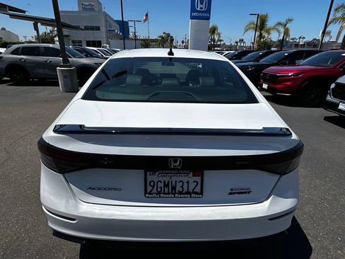 Used 2023 Honda Accord Sport image 9
