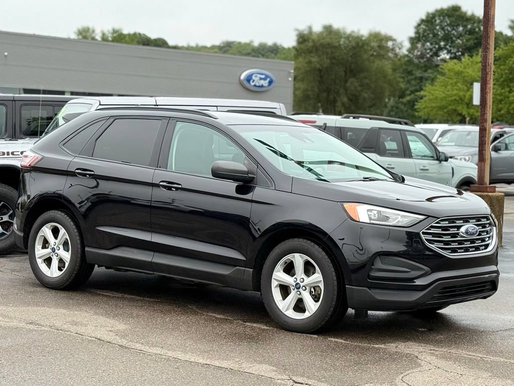 Used 2020 Ford Edge SE w/ Cargo Accessory Package FWD image 28