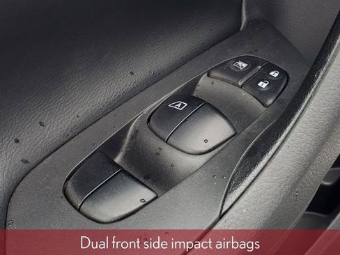 Used 2017 Nissan Altima 2.5 SR image 13