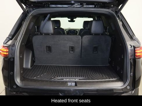 Used 2023 Chevrolet Traverse High Country image 18