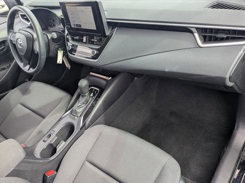 Certified 2025 Toyota Corolla LE image 19