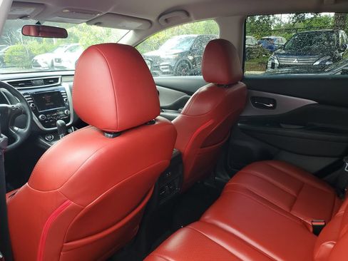 Used 2019 Nissan Murano S AWD/4WD image 13