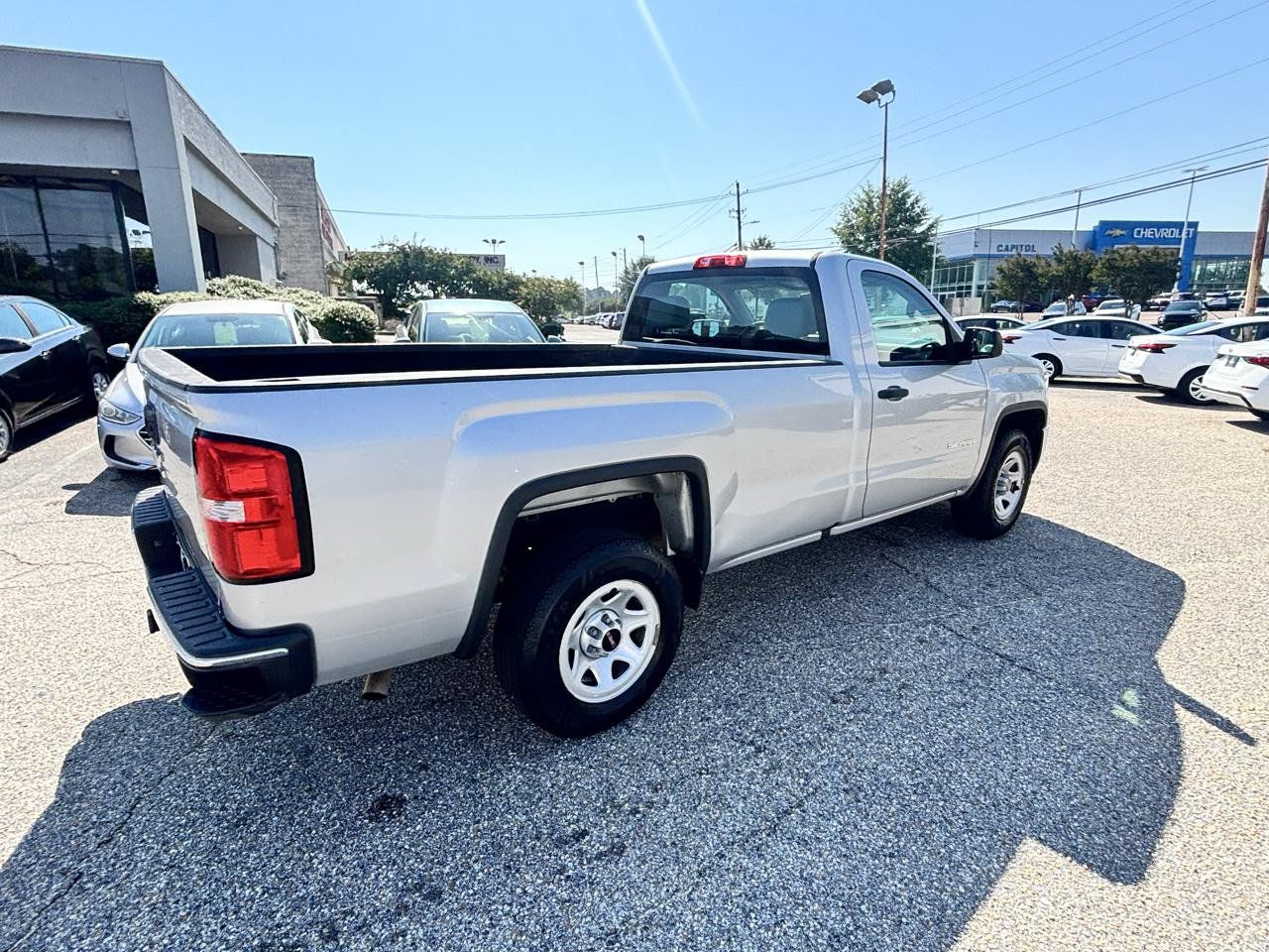 Used 2018 GMC Sierra 1500 2WD Regular Cab image 30