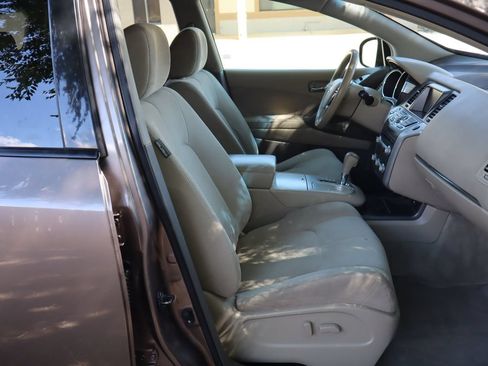 Used 2013 Nissan Murano SV AWD/4WD image 22
