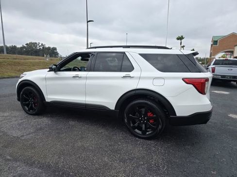 Used 2024 Ford Explorer ST w/ Equipment Group 401A image 7
