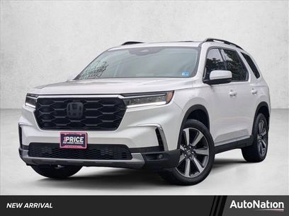 Used 2025 Honda Pilot Touring