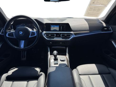 Used 2021 BMW 330i Sedan w/ M Sport Package RWD image 12