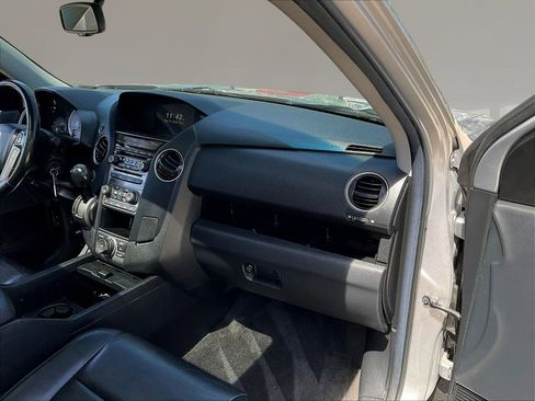 Used 2012 Honda Pilot Touring image 27