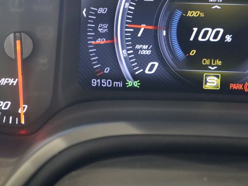 Used 2016 Chevrolet Corvette Z06 w/ 3LZ Preferred Equipment Group image 27