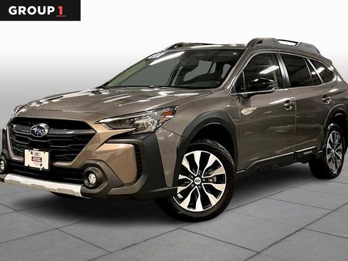 Used 2023 Subaru Outback Limited image 1