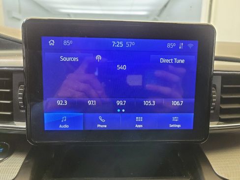 Used 2020 Ford Explorer XLT w/ Equipment Group 202A image 25