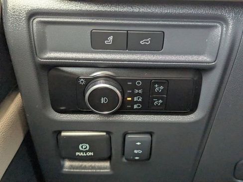 Used 2024 Ford Expedition Max Limited image 31