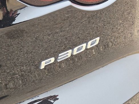 Used 2020 Jaguar F-TYPE Coupe image 14