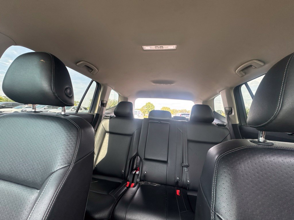 Used 2018 Volkswagen Atlas SE AWD/4WD image 18