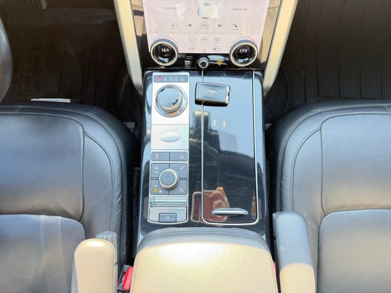 Used 2020 Land Rover Range Rover HSE AWD/4WD image 25
