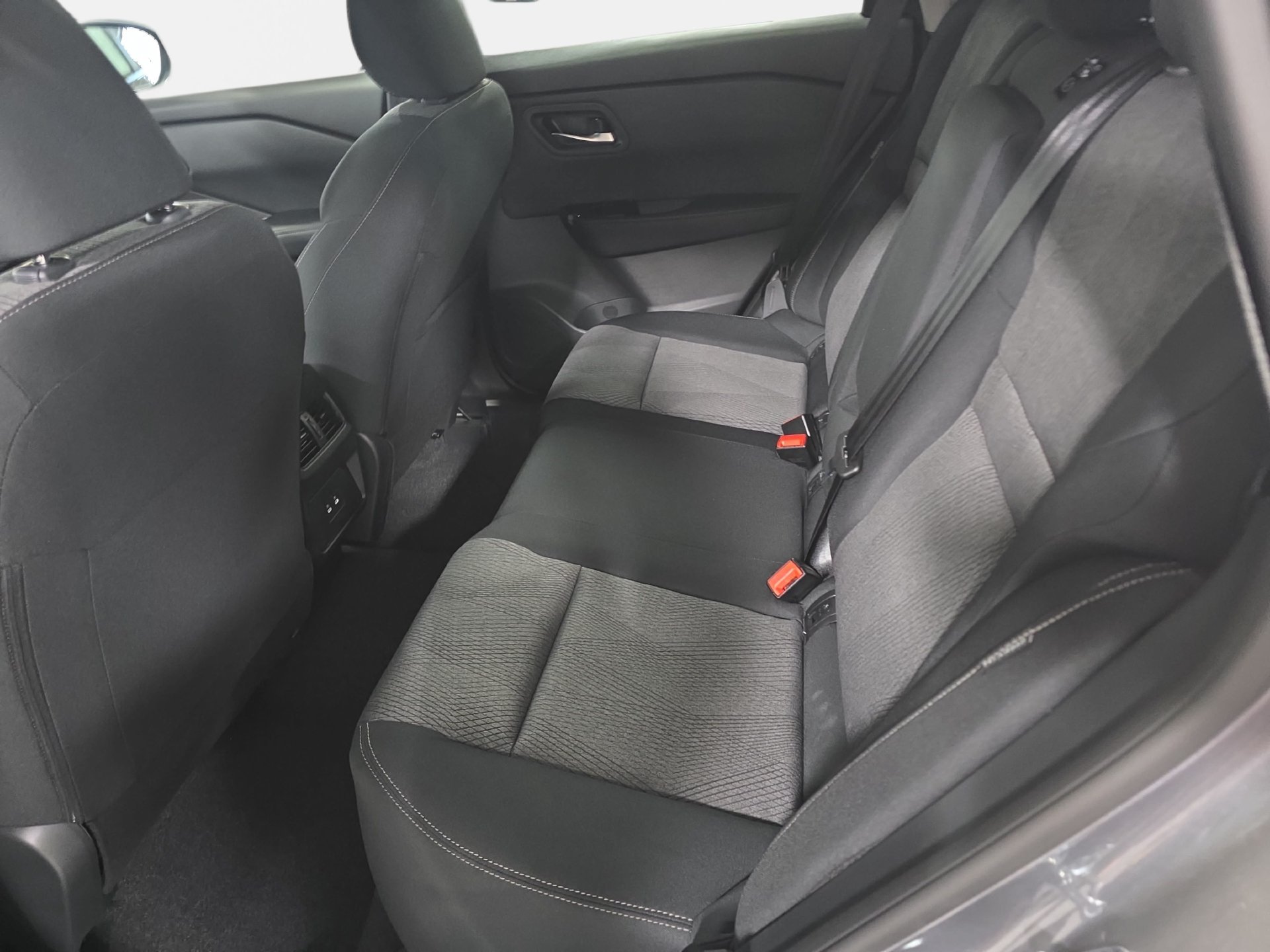 New 2026 Nissan Rogue SV FWD image 14