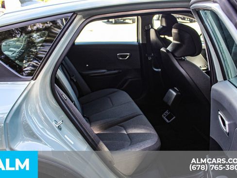 Used 2025 Kia K4 FWD image 18