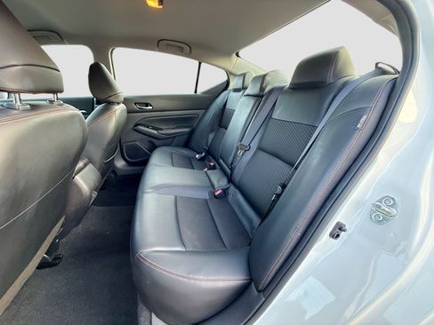 Used 2025 Nissan Altima 2.5 SR AWD/4WD image 19