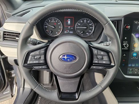 Used 2025 Subaru Forester Premium w/ Convenience Package #1 image 21