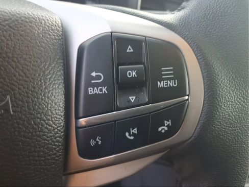 Used 2023 Ford Explorer XLT w/ Equipment Group 202A image 21