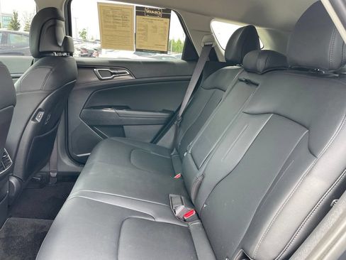 Certified 2025 Kia Sportage EX AWD/4WD image 27