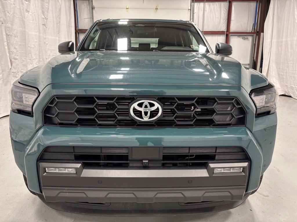 Used 2026 Toyota 4Runner TRD Off-Road AWD/4WD image 2