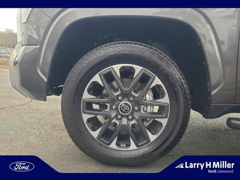 Used 2023 Toyota Tundra Limited w/ Power Package image 26