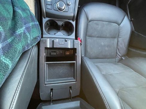 Used 2019 MAZDA CX-5 Touring image 40