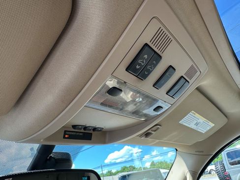 Used 2007 Chevrolet Tahoe LTZ w/ LTZ Preferred Equipment Group AWD/4WD image 71