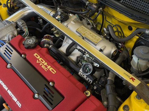 Used 2000 Acura Integra Type R FWD image 29