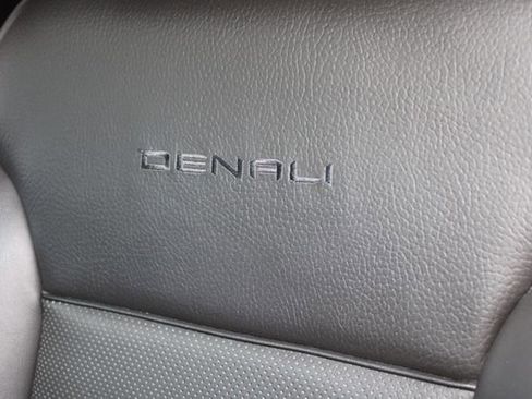 Used 2024 GMC Sierra 3500 Denali w/ Denali Reserve Package image 28