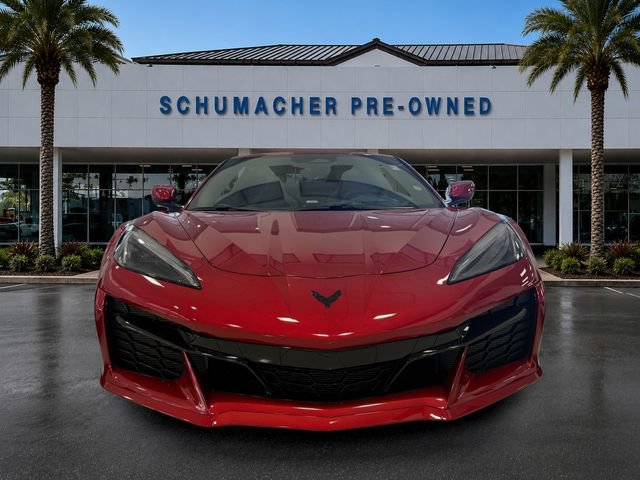Used 2025 Chevrolet Corvette Z06 RWD image 2