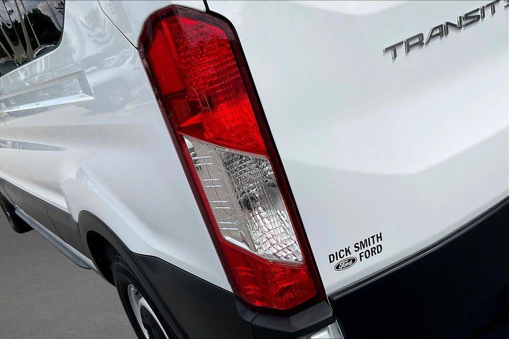 Used 2025 Ford Transit 350 XL RWD image 23