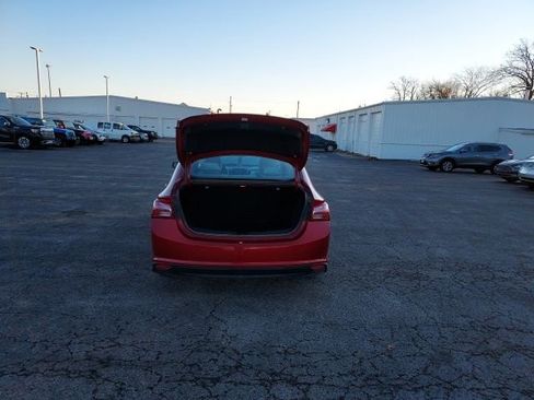 Certified 2021 Chevrolet Malibu LT w/ Leather Package image 6