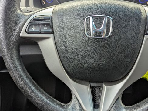 Used 2010 Honda Crosstour EX image 19