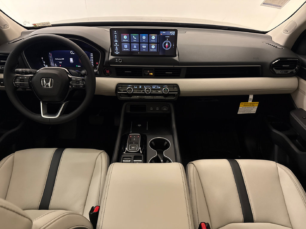 New 2026 Honda Pilot Touring image 14