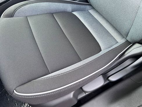 New 2026 Chevrolet TrailBlazer LT w/ Midnight Edition AWD/4WD image 8