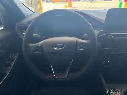 New 2025 Ford Escape ST-Line w/ Cold Weather Package image 7
