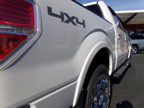 Used 2011 Ford F150 Lariat w/ Lariat Chrome Pkg image 9