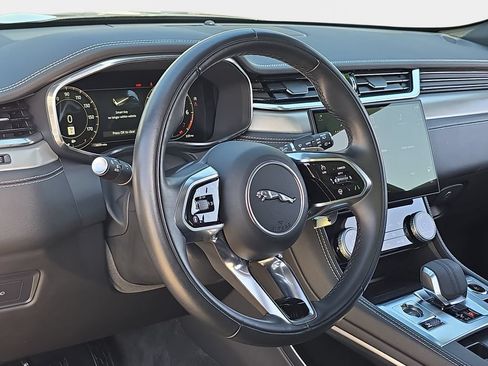 Certified 2025 Jaguar F-PACE R-Dynamic S AWD/4WD image 16