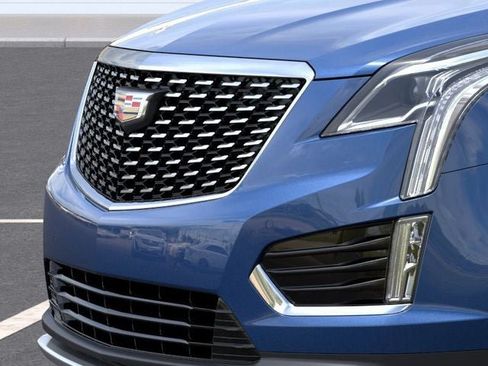 Certified 2024 Cadillac XT5 Premium Luxury FWD image 13