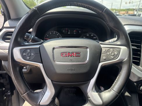 Used 2019 GMC Acadia SLE AWD/4WD image 18