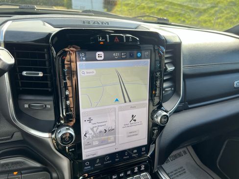 Used 2022 RAM 3500 Laramie image 22