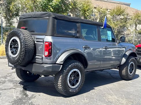 Certified 2022 Ford Bronco 4-Door w/ Sasquatch Package AWD/4WD image 12