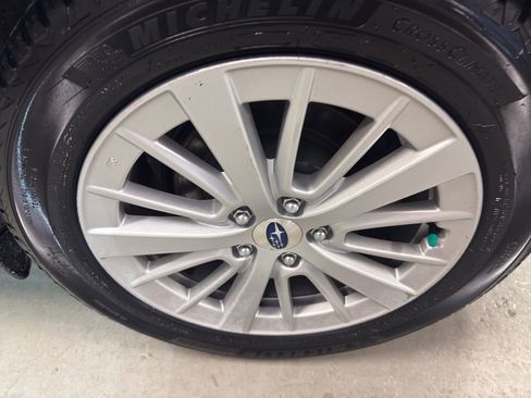 Used 2017 Subaru Impreza 2.0i Premium w/ BSD & Rcta/SRF/Eyesight image 30